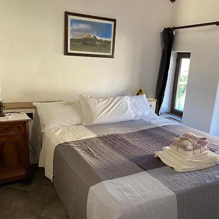 Locanda Tarello 1880 Bed & Breakfast Roppolo